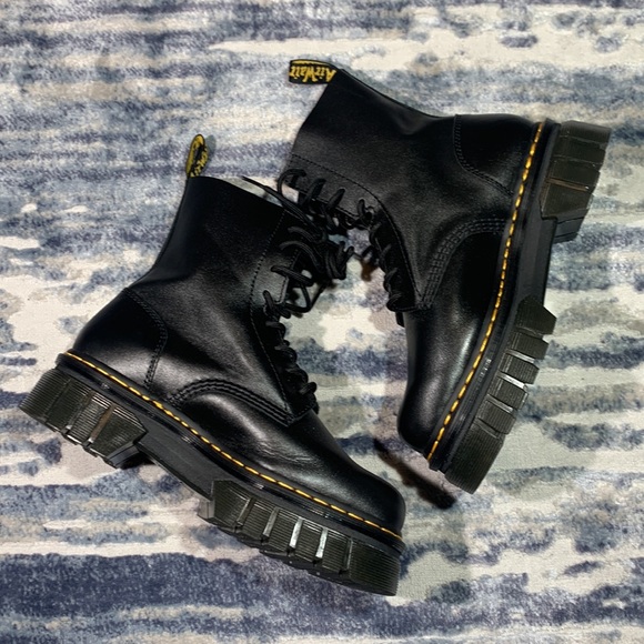 Dr Martens Audrick 8-Eye Boot - Picture 6 of 8